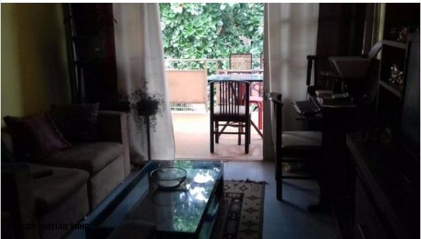 Casa à venda com 5 quartos, 300m² - Foto 1