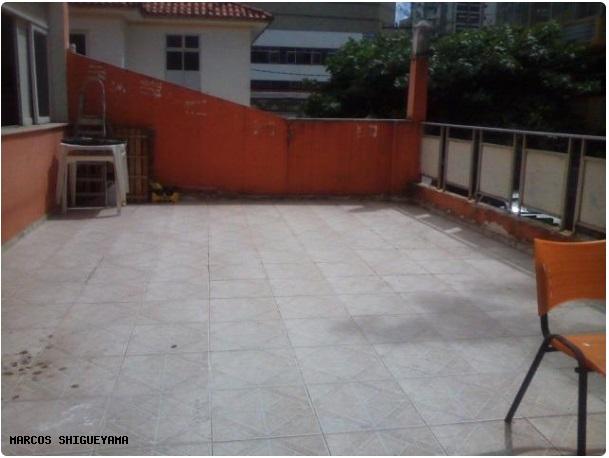 Casa à venda com 5 quartos, 300m² - Foto 4