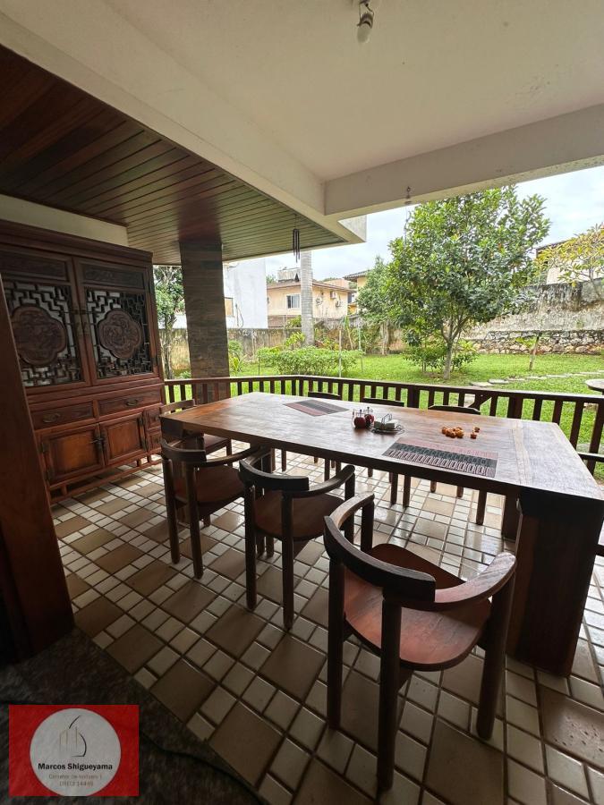 Casa à venda com 4 quartos, 300m² - Foto 7
