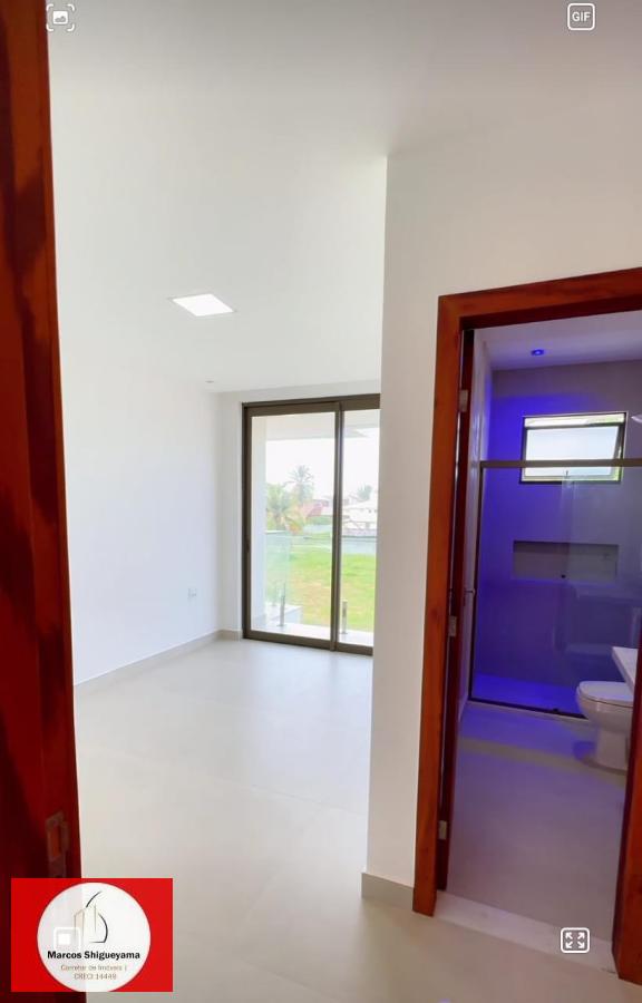 Casa de Condomínio à venda com 8 quartos, 422m² - Foto 19