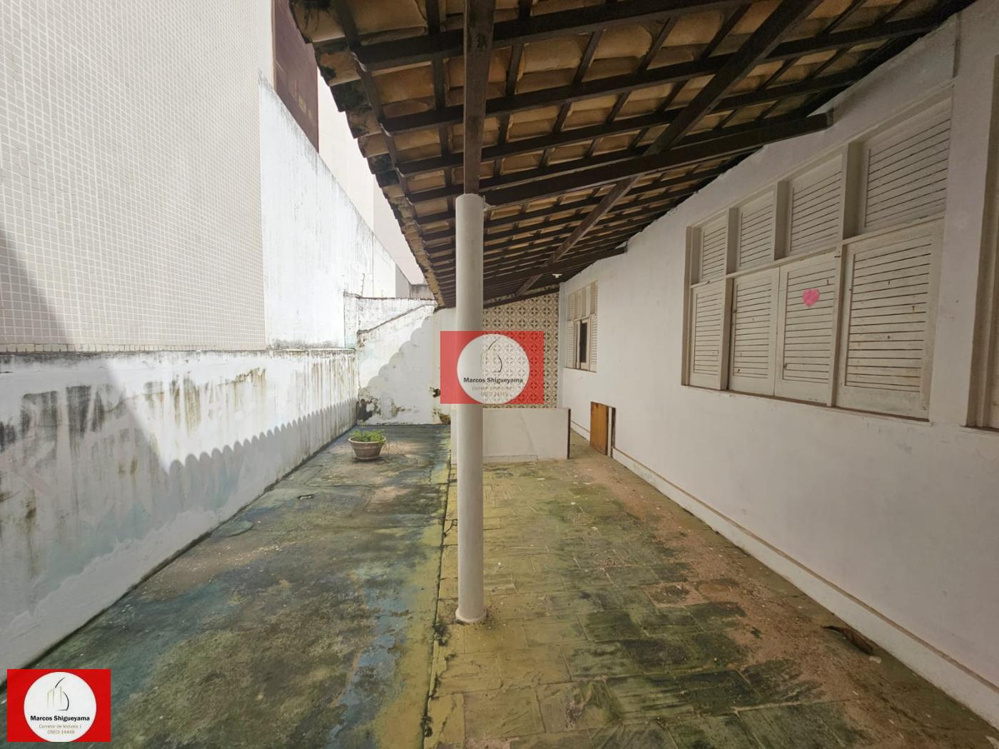 Casa à venda com 3 quartos, 202m² - Foto 2
