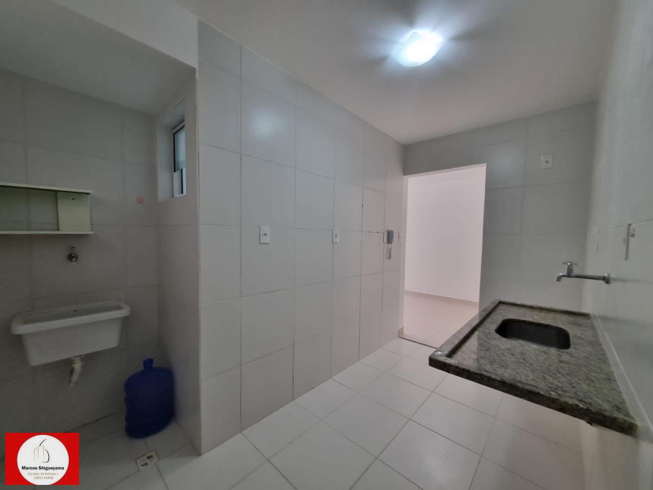 Apartamento à venda com 2 quartos, 60m² - Foto 5