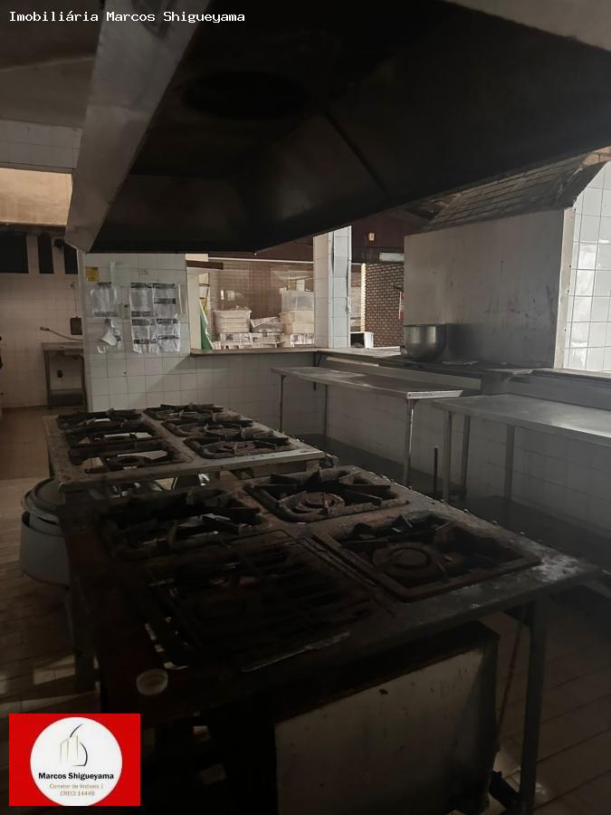 Prédio Inteiro para alugar, 750m² - Foto 23