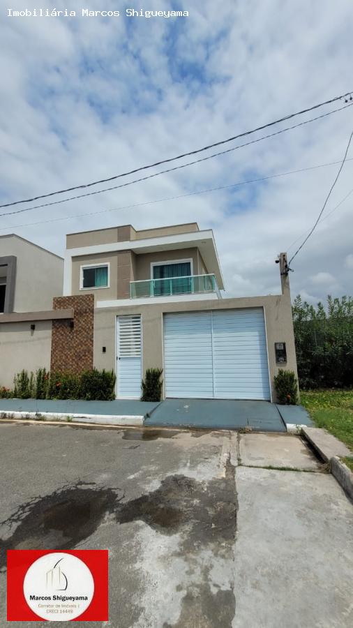 Casa de Condomínio à venda com 4 quartos, 150m² - Foto 2