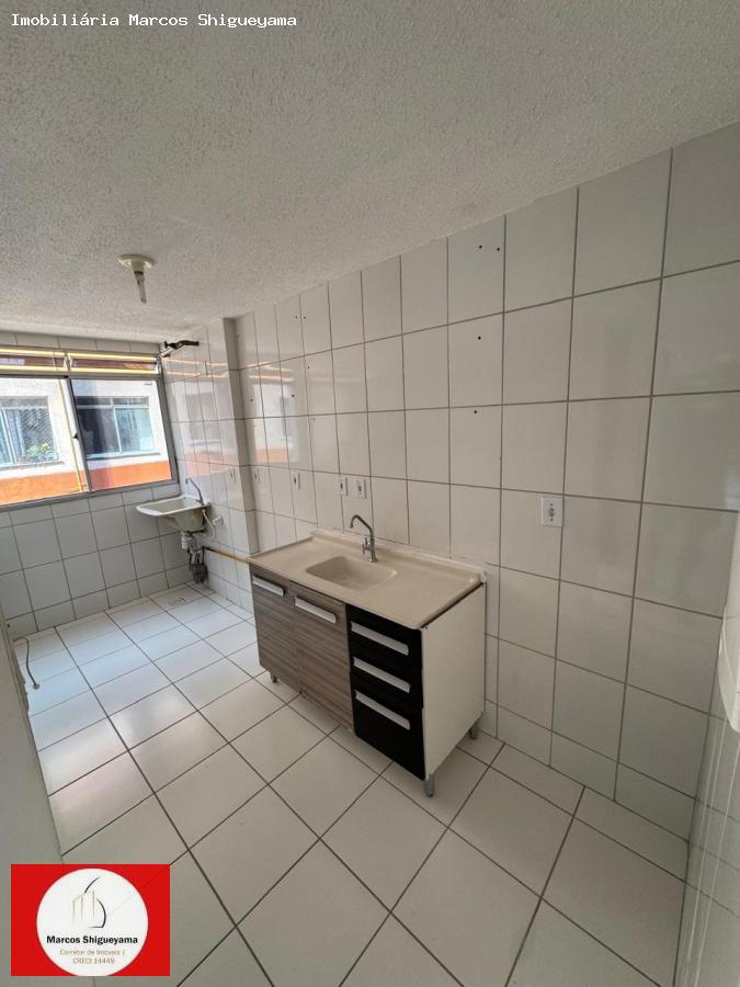 Apartamento à venda com 2 quartos, 42m² - Foto 12