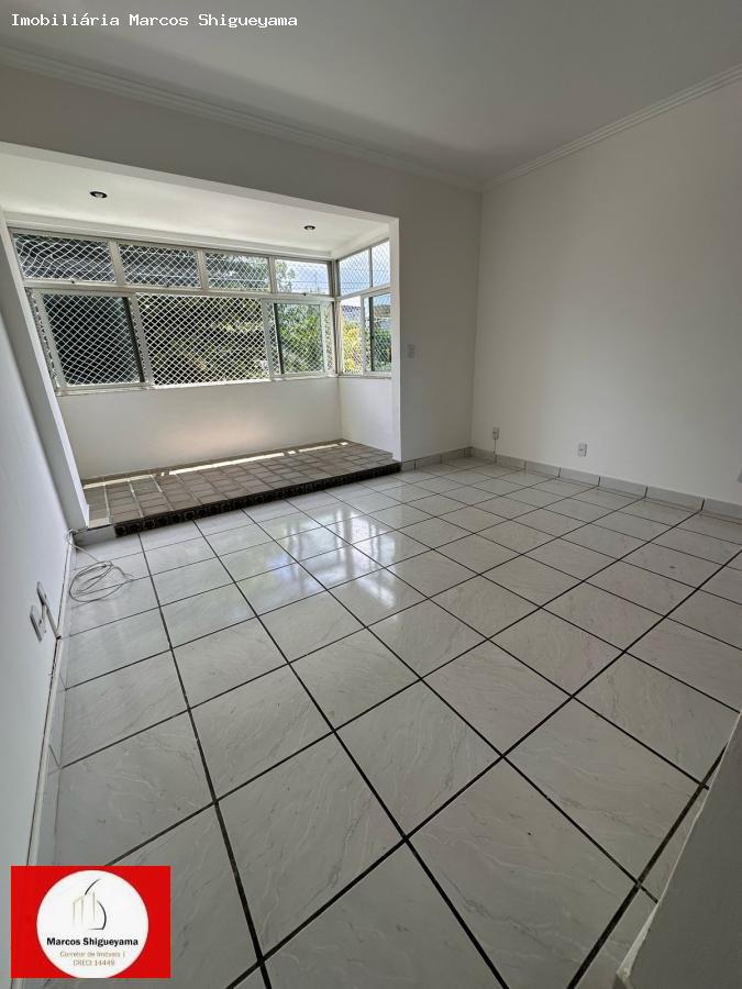 Apartamento à venda com 3 quartos, 125m² - Foto 8