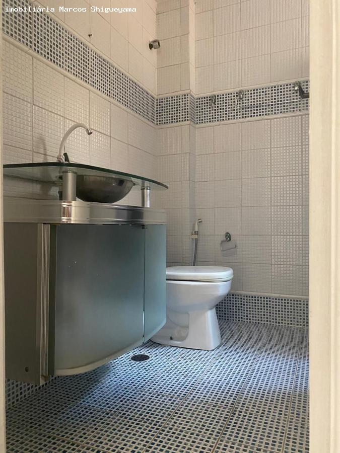 Apartamento à venda com 2 quartos, 64m² - Foto 3