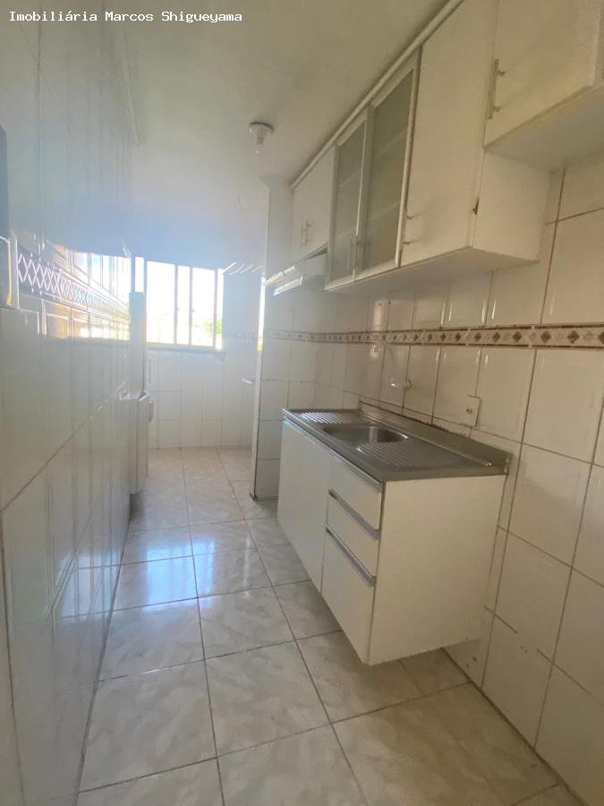 Apartamento à venda com 2 quartos, 64m² - Foto 5