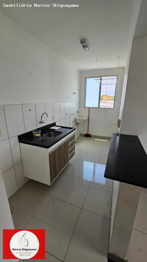 Apartamento à venda com 1 quarto, 43m² - Foto 2