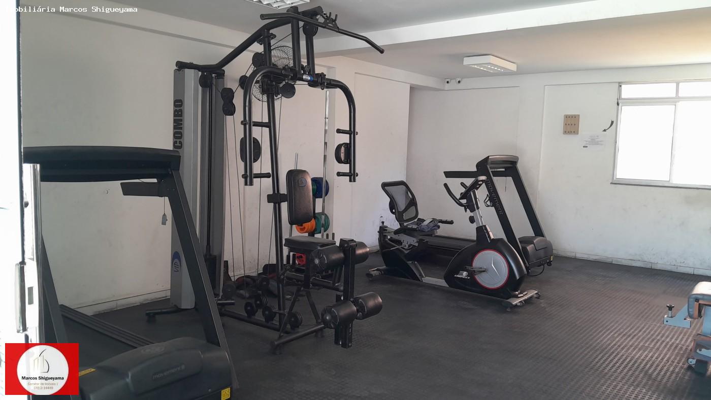 Apartamento à venda com 2 quartos, 45m² - Foto 3