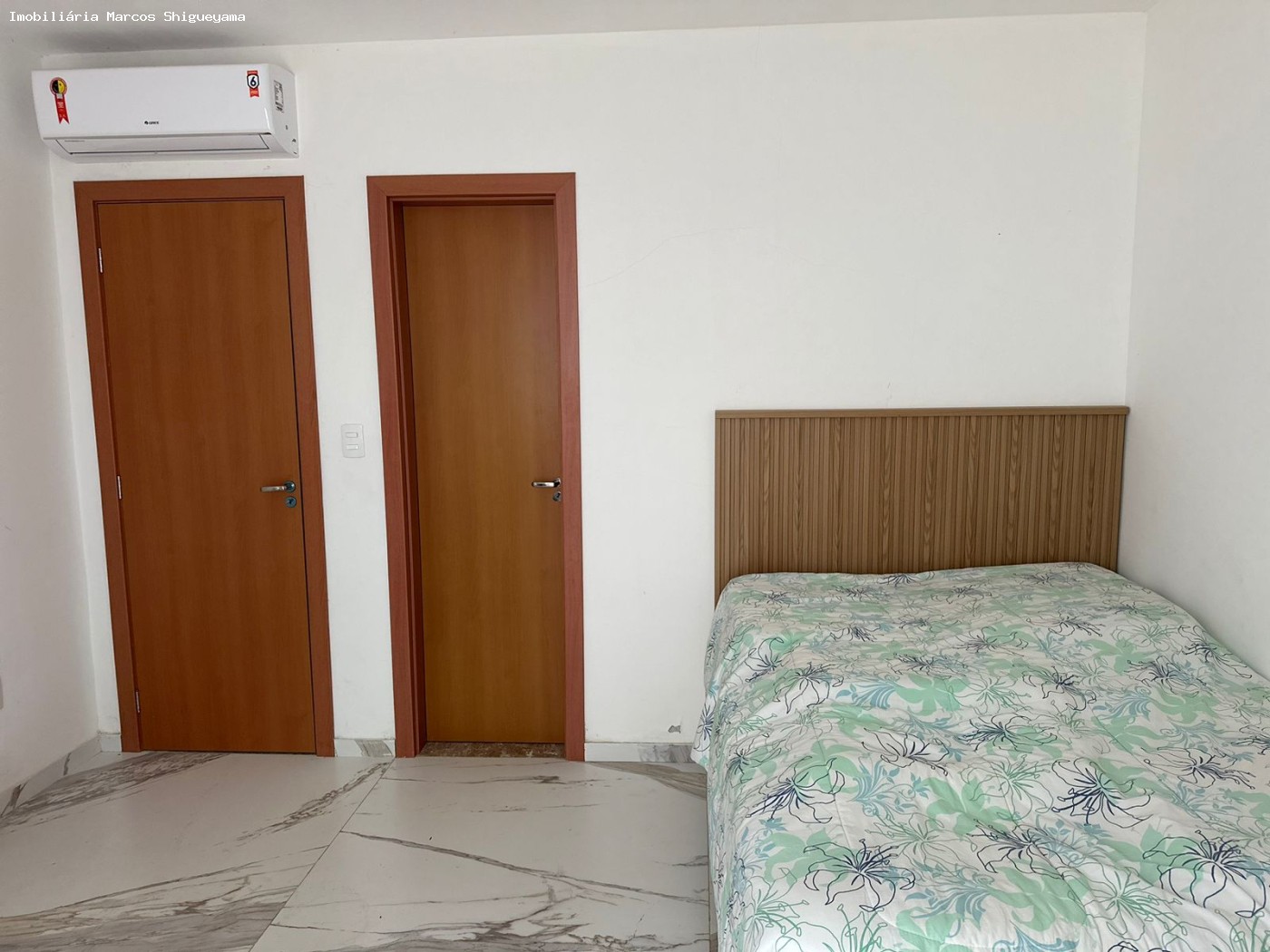 Casa de Condomínio à venda com 3 quartos, 260m² - Foto 15