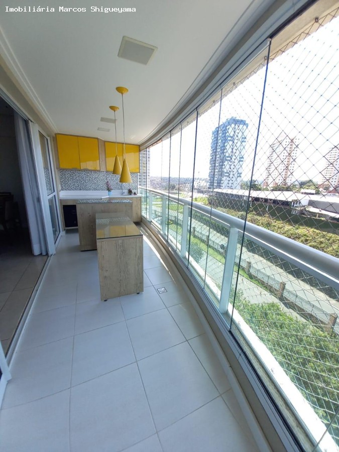 Apartamento à venda com 3 quartos, 122m² - Foto 3
