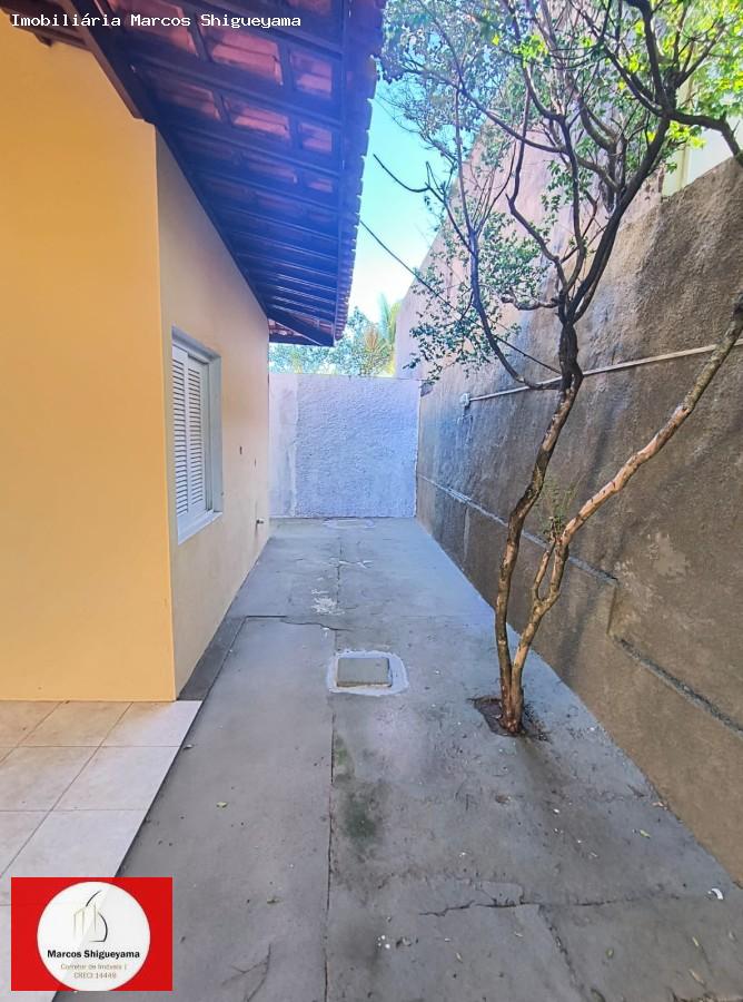 Casa de Condomínio à venda com 4 quartos, 323m² - Foto 18