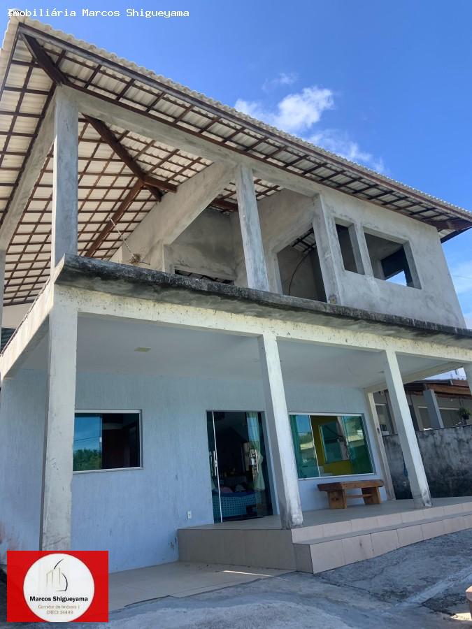 Casa de Condomínio à venda com 6 quartos, 150m² - Foto 1