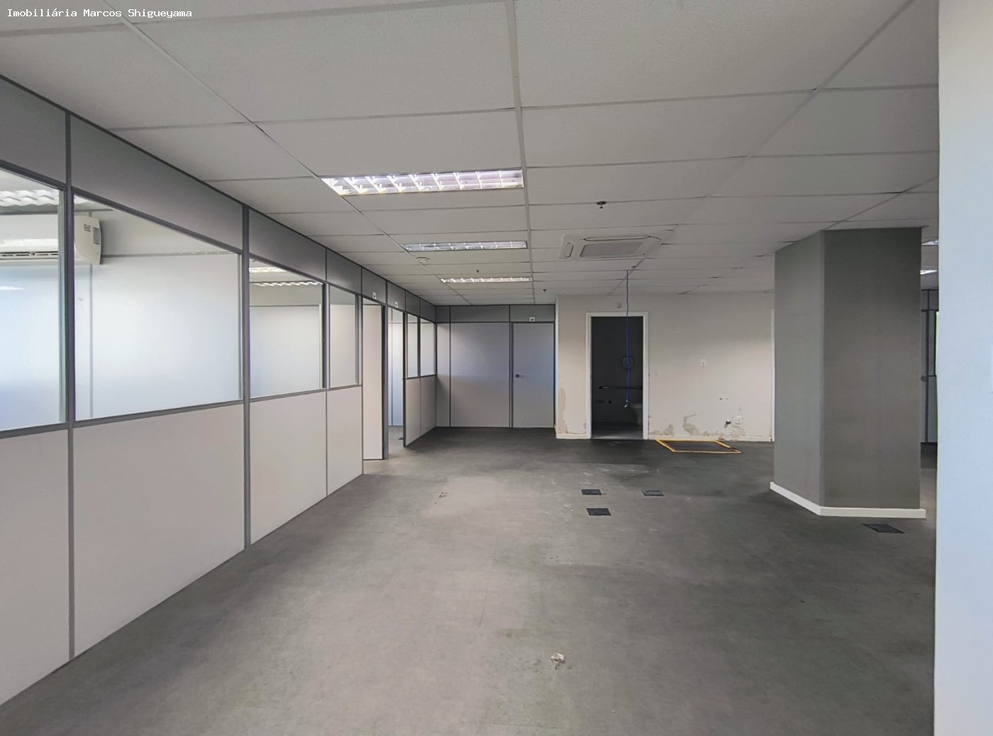 Prédio Inteiro para alugar, 212m² - Foto 1