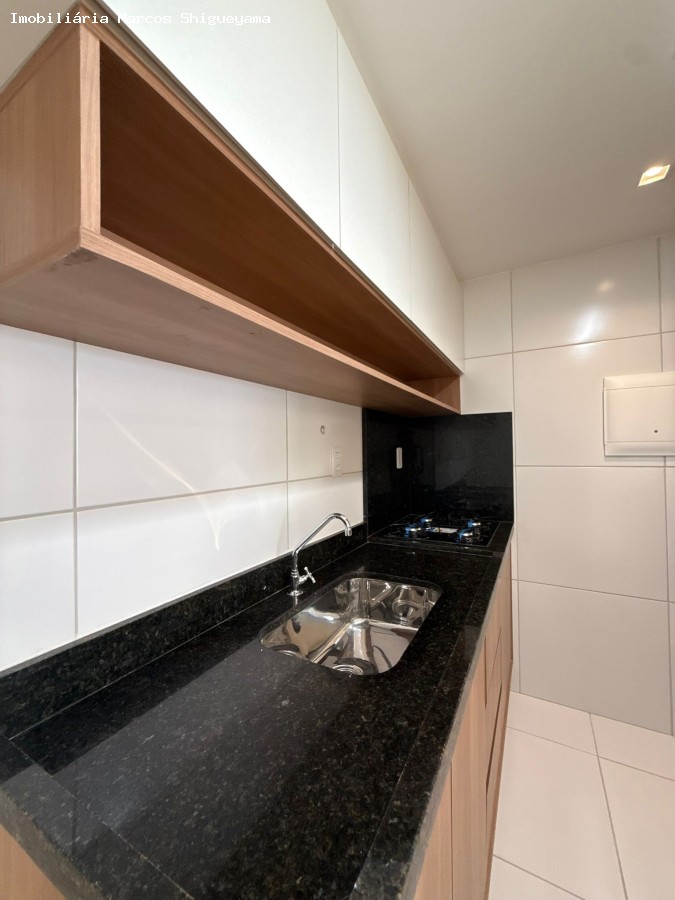Apartamento para alugar com 1 quarto, 51m² - Foto 14