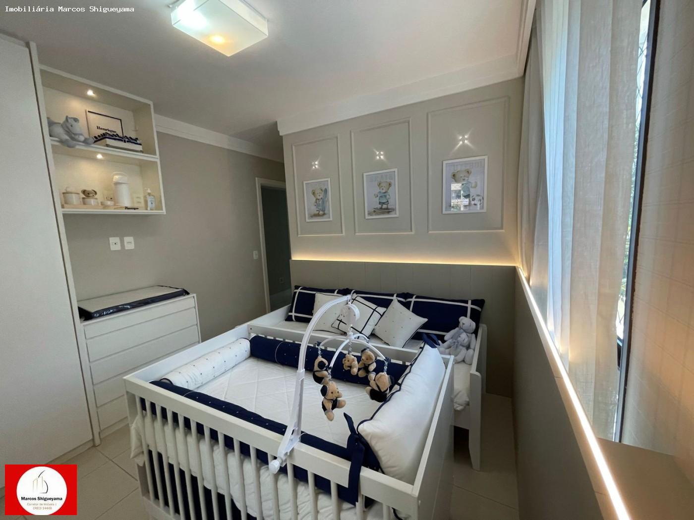 Apartamento à venda com 3 quartos, 117m² - Foto 9