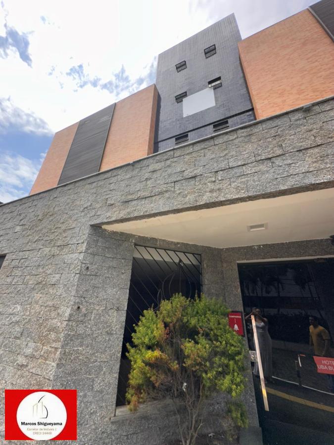 Prédio Inteiro para alugar com 20 quartos, 1000m² - Foto 1