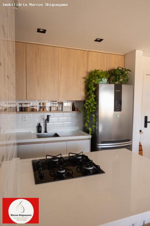 Apartamento à venda com 2 quartos, 50m² - Foto 19