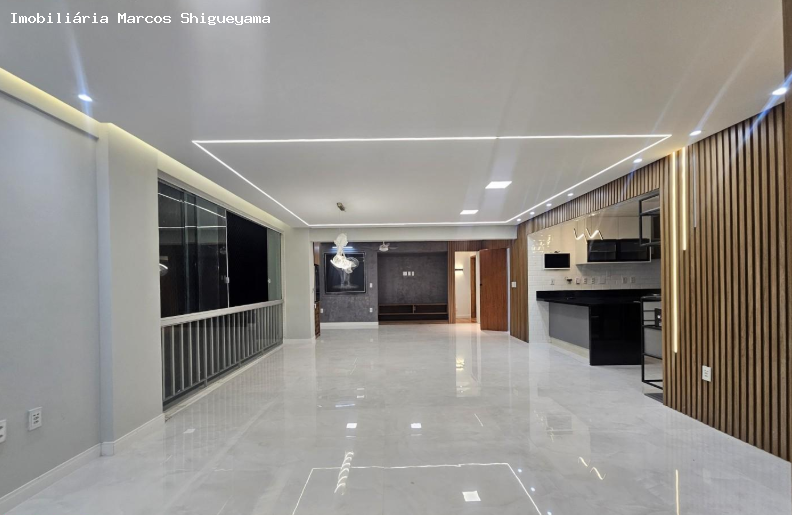 Apartamento, 3 quartos, 180 m² - Foto 1