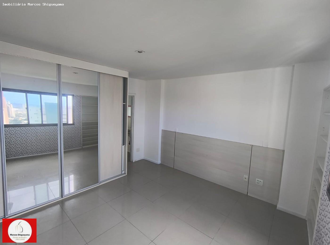 Apartamento para alugar com 4 quartos, 195m² - Foto 7