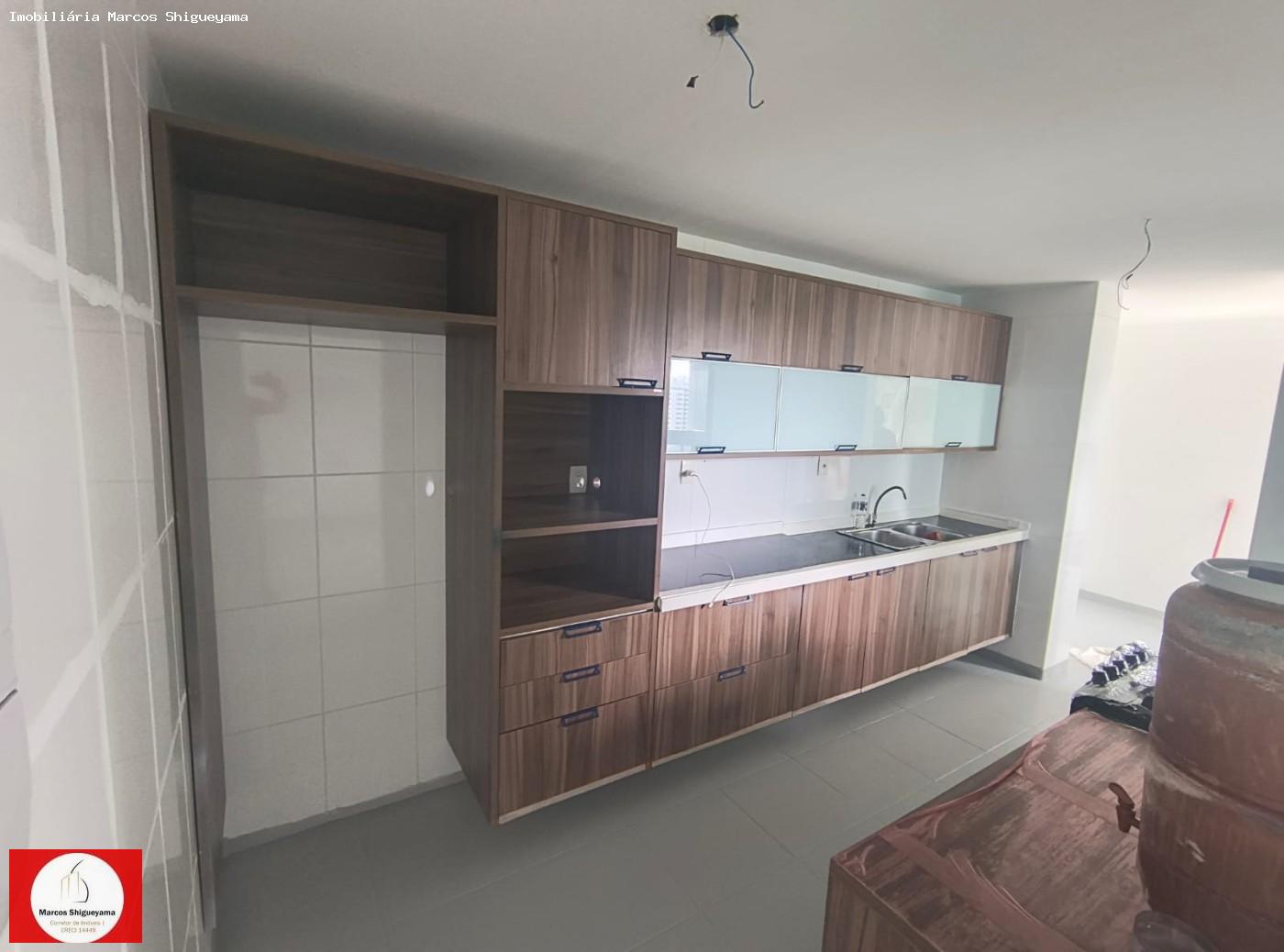Apartamento para alugar com 4 quartos, 195m² - Foto 10