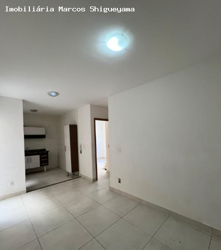 Apartamento à venda com 2 quartos, 60m² - Foto 1