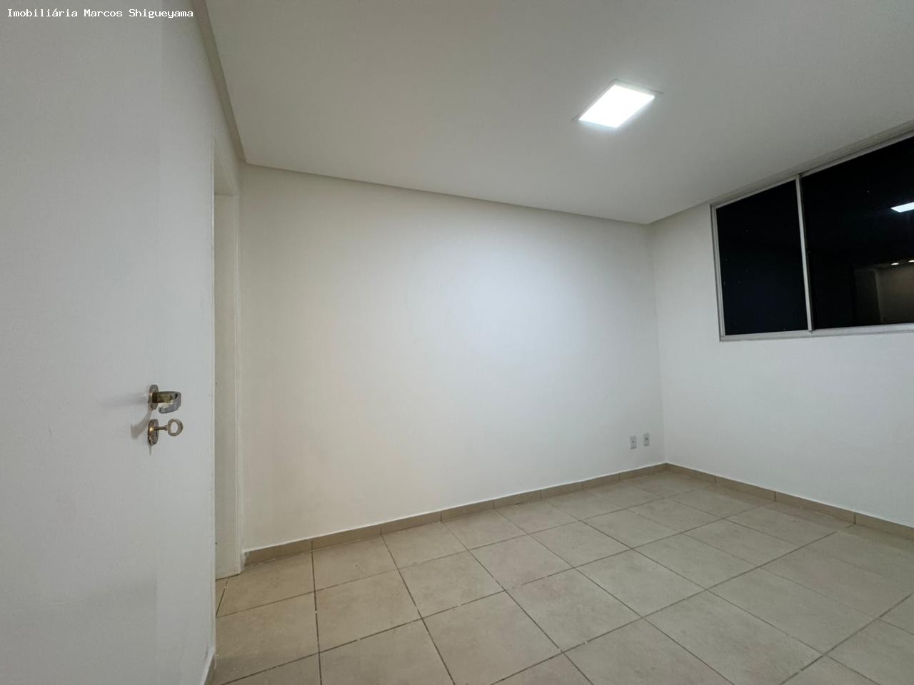 Apartamento à venda com 2 quartos, 56m² - Foto 8