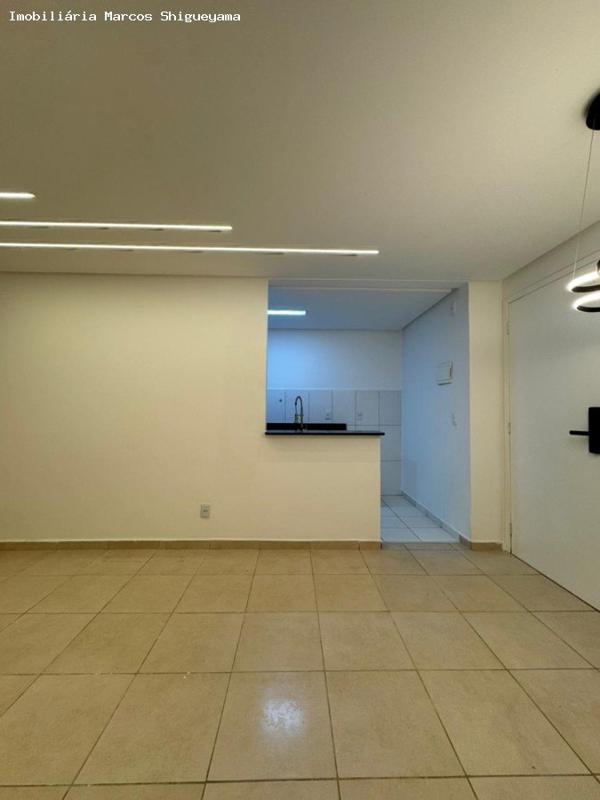Apartamento à venda com 2 quartos, 56m² - Foto 11