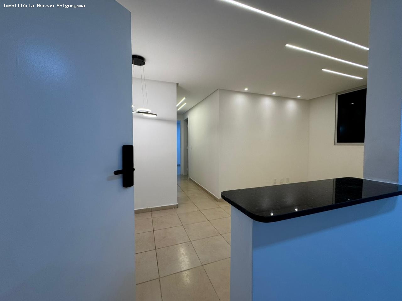 Apartamento à venda com 2 quartos, 56m² - Foto 17
