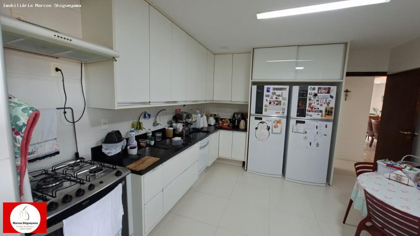 Apartamento, 4 quartos, 250 m² - Foto 25
