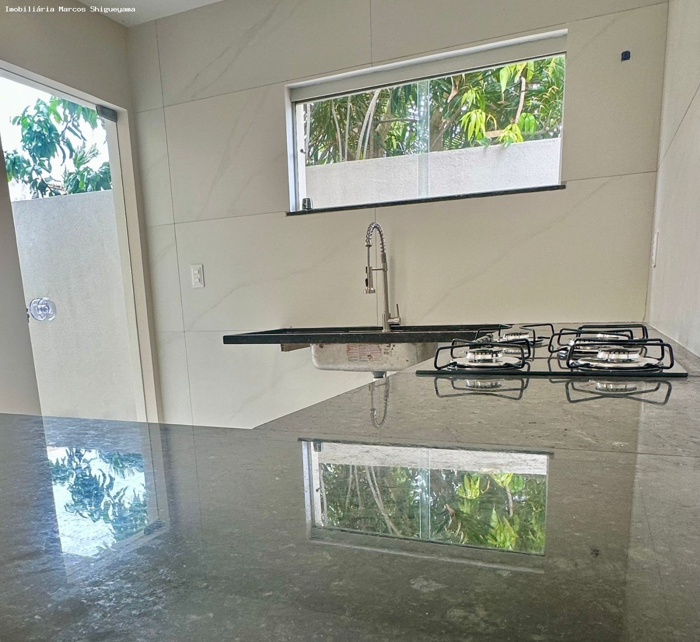 Casa, 4 quartos, 130 m² - Foto 2