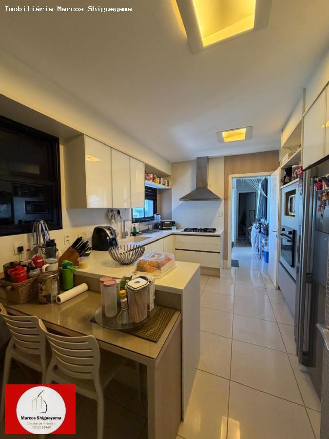 Apartamento, 3 quartos, 200 m² - Foto 9