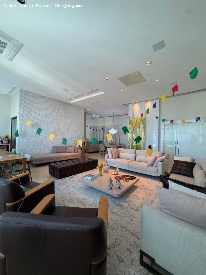 Apartamento, 3 quartos, 200 m² - Foto 1