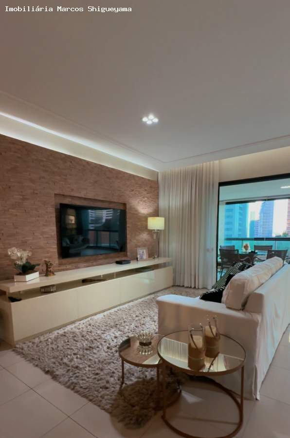 Apartamento, 3 quartos, 235 m² - Foto 1